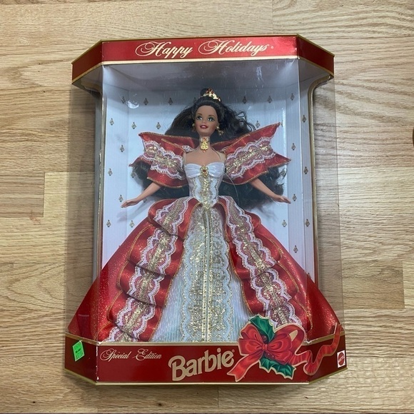 Vintage Holiday Barbie 1997 NIB Kids Doll Toy Brand New